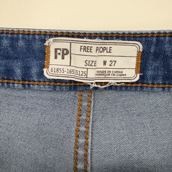Free People Just Float On Flare Jeans Size 27 Blue Hi-rise Raw Hem Cotton Blend - Picture 8 of 10